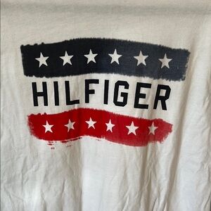 Tommy Hilfiger Graphic Tee size small